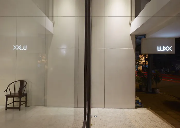 Luxx 3* Бангкок